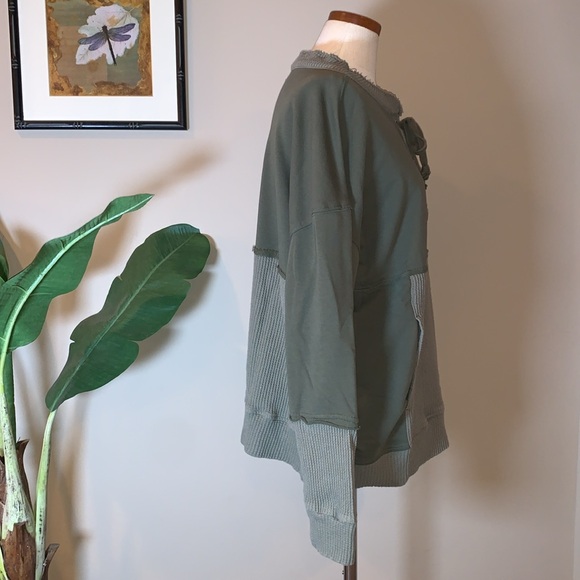 BKE Buckle Waffle Knit Lace Up Thermal Pullover, Olive Army Green, Women’s Large - Picture 4 of 16